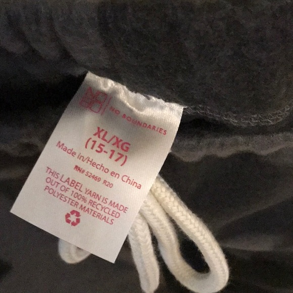 Camouflage Fleece Lounge Pants - Picture 3 of 4